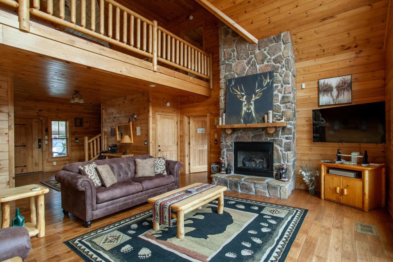 Black Bear Reserve - Mtn View, Hot Tub, Game Room Sevierville Esterno foto