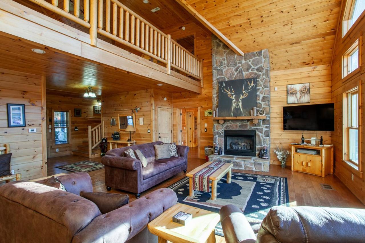 Black Bear Reserve - Mtn View, Hot Tub, Game Room Sevierville Esterno foto