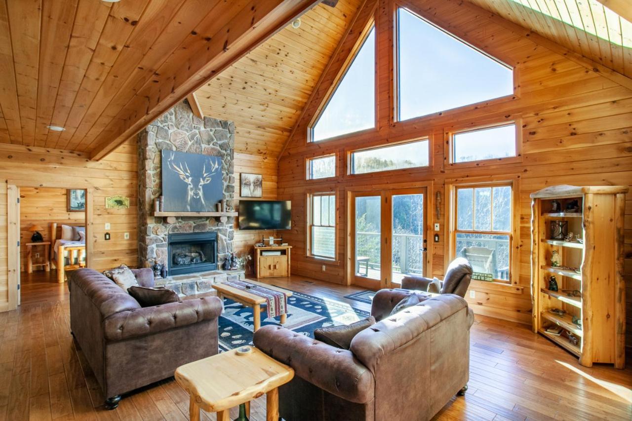 Black Bear Reserve - Mtn View, Hot Tub, Game Room Sevierville Esterno foto