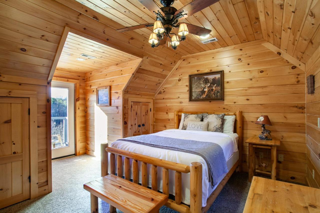 Black Bear Reserve - Mtn View, Hot Tub, Game Room Sevierville Esterno foto